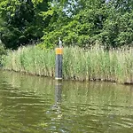 Fuehrerscheinfreies Mobiles Hausboot